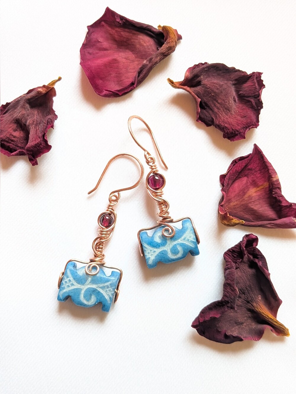 Viking Inspired Earrings Carved Vintage Glass And Garnets In Copper - Picture 15 of 16